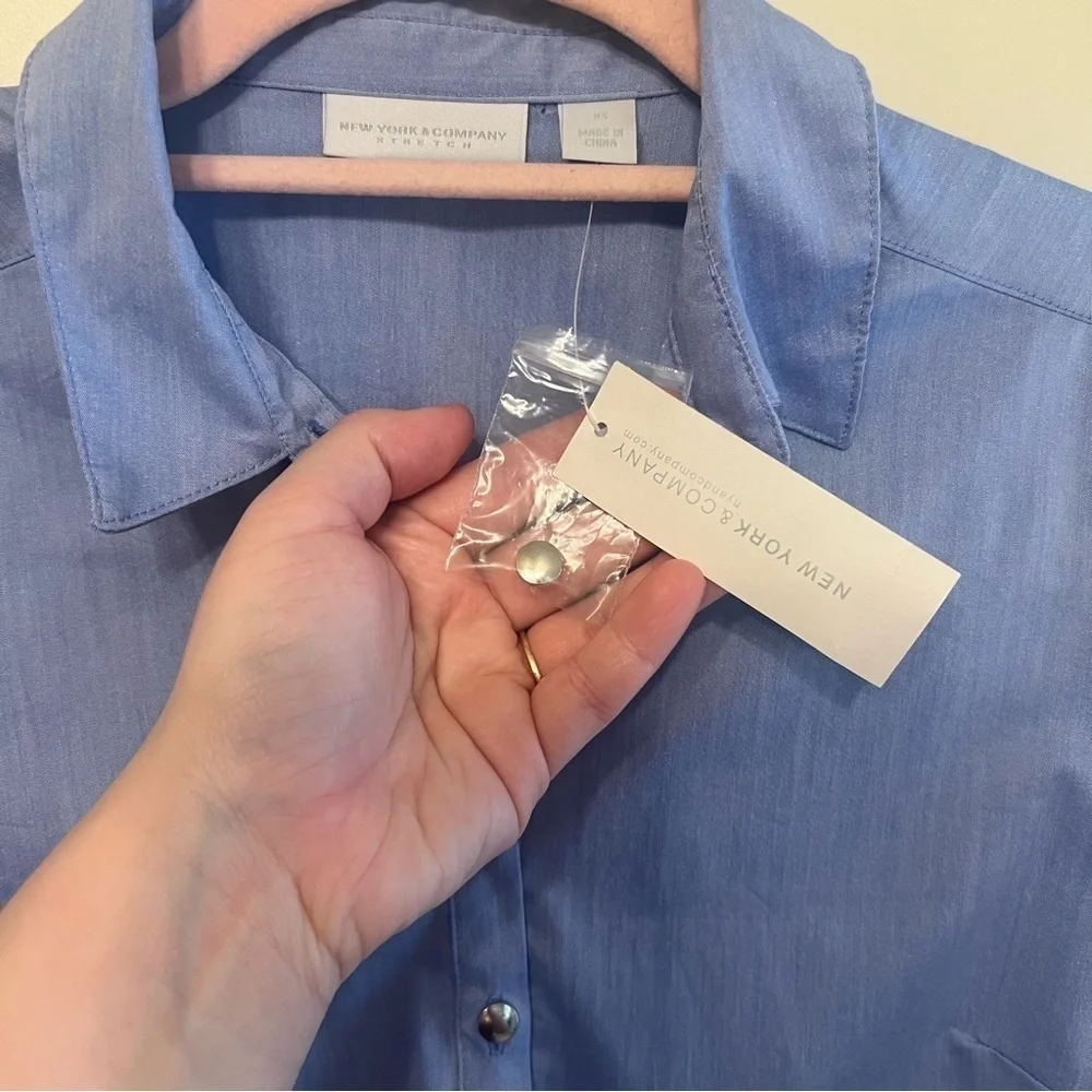 Nwt New York and Company Women’s Half Button Down Business Casual Blouse, XS - Picture 4 of 8